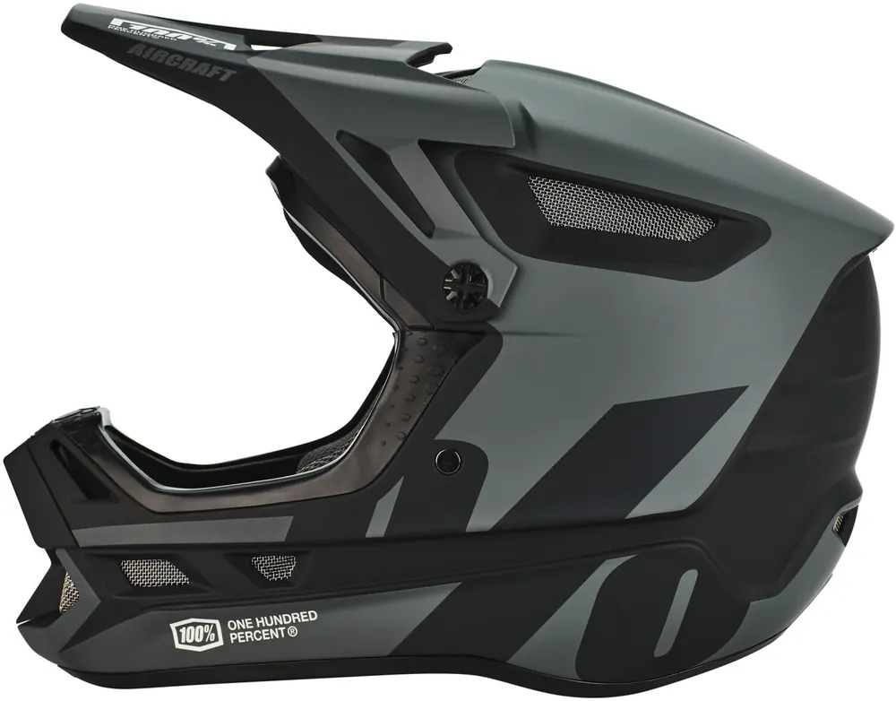 Casco 100% Aircraft Composite Ordina Subito